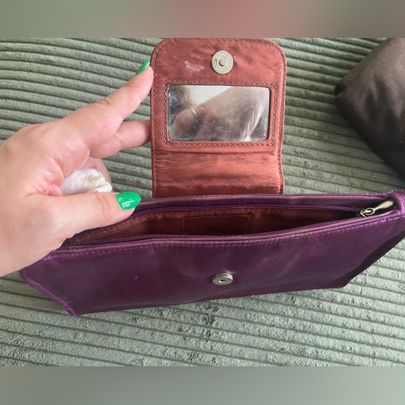 YSL Cosmetics Bag (old) - Picture 1 of 3